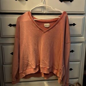 American Eagle V-crewneck size small/could fit as medium